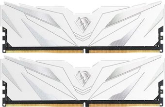 Оперативная память Netac Shadow II 2x8ГБ DDR5 4800 МГц NTSWD5P48DP-16W