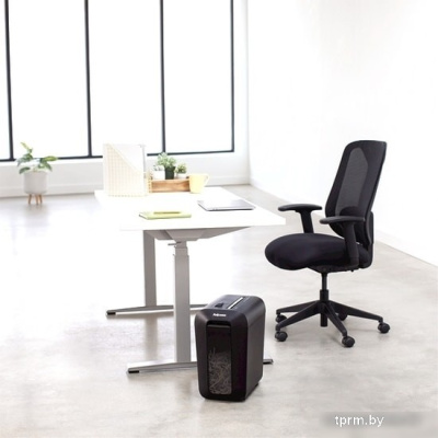 Шредер Fellowes PowerShred LX65 (черный) 