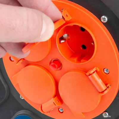 Удлинитель на катушке FORSAGE F-1004-30 (30 м) 