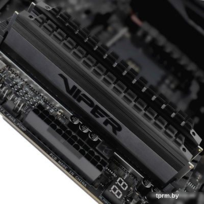 Оперативная память Patriot Viper 4 Blackout 2x4GB DDR4 PC4-24000 PVB48G300C6K 