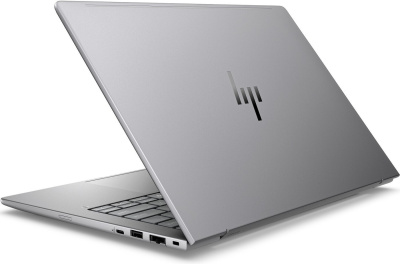 HP ZBook 8 G1ak BX7L4UT 