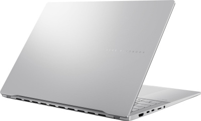 Ноутбук ASUS Vivobook S 16 OLED M5606WA-MX025 