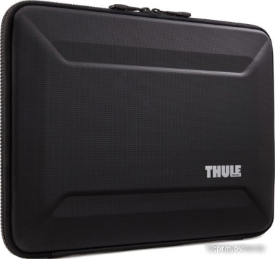 Чехол Thule Gauntlet MacBook Pro Sleeve 16 TGSE2357BLK 