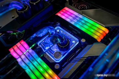 Оперативная память Crucial Ballistix MAX RGB 2x8GB DDR4 PC4-35200 BLM2K8G44C19U4BL 