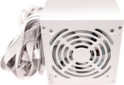 Блок питания Ginzzu CB600 (белый) 