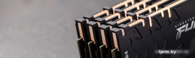 Оперативная память Kingston FURY Renegade RGB 4x8GB DDR4 PC4-25600 KF432C16RBAK4/32 