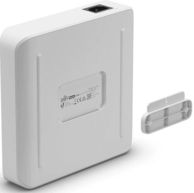 Управляемый коммутатор 2-го уровня Ubiquiti UniFi Switch Lite 16 POE 