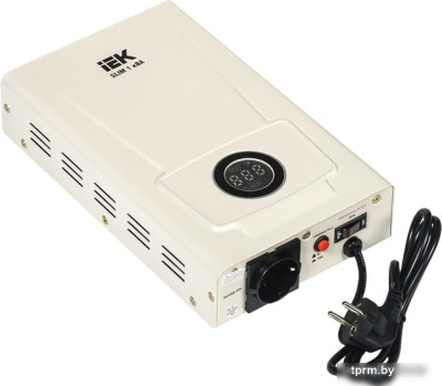 Стабилизатор напряжения IEK Slim 1кВА 