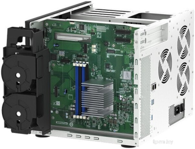 QNAP TS-1655-8G 