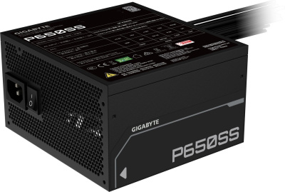 Блок питания Gigabyte P650SS 