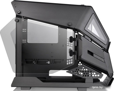 Корпус Thermaltake AH T200 CA-1R4-00S1WN-00 