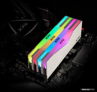 Оперативная память ADATA XPG Spectrix D50 RGB 32ГБ DDR4 3600 МГц AX4U360032G18I-SW50 