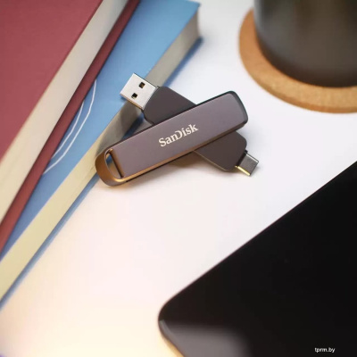 SanDisk Extreme PRO Dual Drive USB Type-C/Type-A 1TB SDDDE1-1T00-G46 