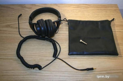 Наушники Shure SRH440 