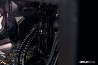 Оперативная память Kingston FURY Renegade 2x8ГБ DDR4 4000МГц KF440C19RB2K2/16 