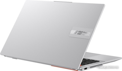 Ноутбук ASUS VivoBook S15 OLED K5504VA-MA131W 